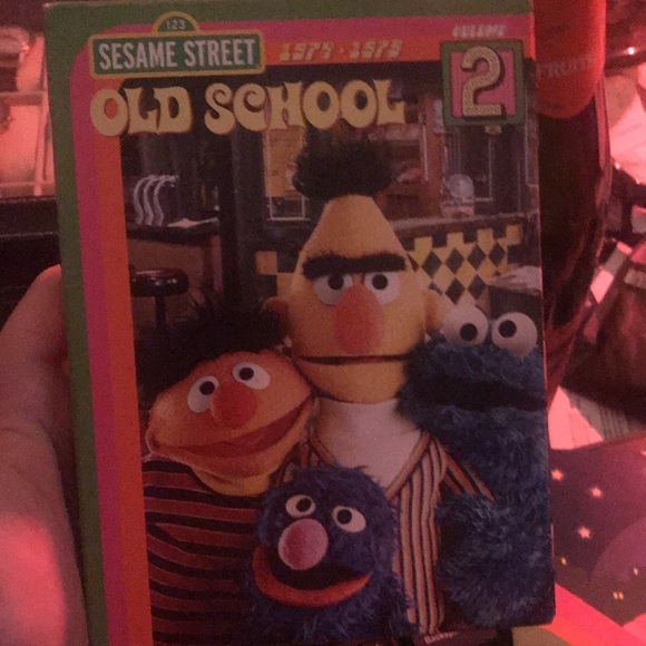 Old School Sesame Street 1969-74 Vol 1 Disk 2 and Vol 2 Disk 2 and 3 - Picture 3 of 7